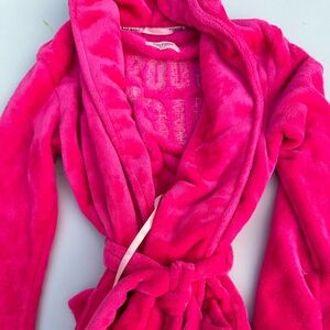Juicy Couture Pink L/XL Robe